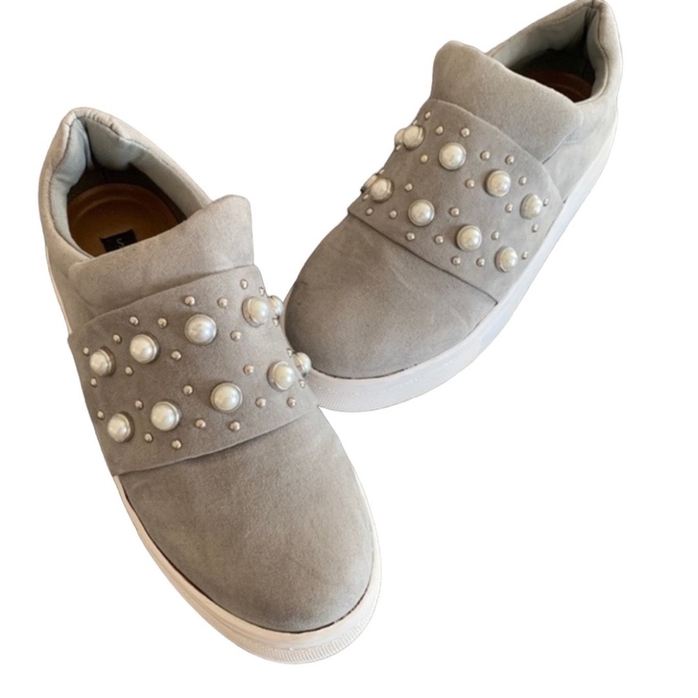 STEVEN By Steve Madden Gray Sueded Pearl embellished Slip on Sneaker’s SZ 8.